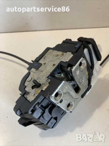 Брава на задна дясна врата за KIA Ceed 1.6 CRDi (2010), снимка 2 - Части - 53235032