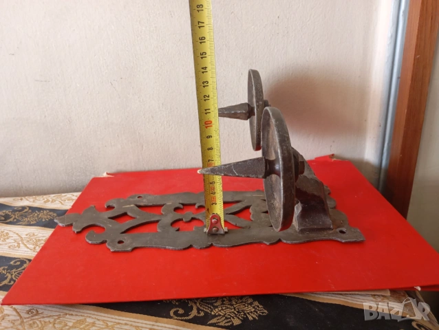 Винтидж свещник за стена, снимка 4 - Антикварни и старинни предмети - 54095742