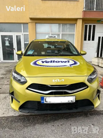 Продавам Kia Ceed турбо 2022 г., снимка 1 - Автомобили и джипове - 48679803