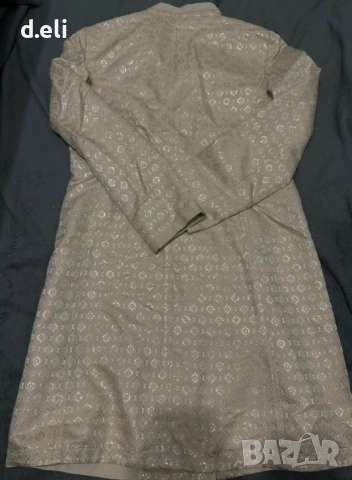 Уникат! Max Mara Original Size M  Елегантно луксозно манто, снимка 2 - Палта, манта - 52428565
