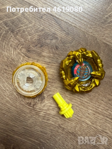 Beyblade комплект с X-Winder Launcher