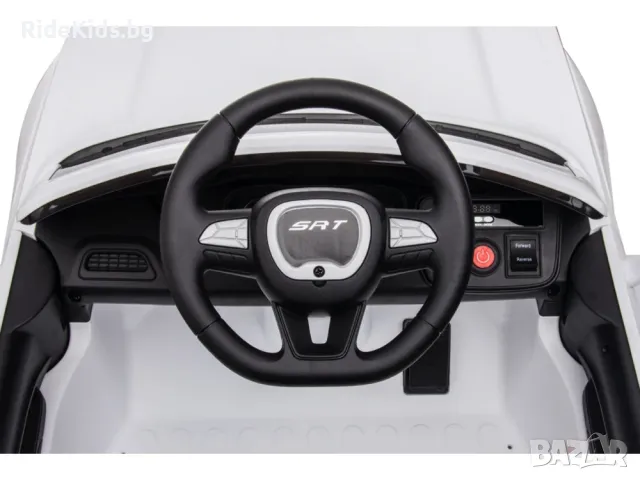 Dodge Challenger SRT 12V – Детска акумулаторна кола, Бяла, EVA гуми, снимка 7 - Детски велосипеди, триколки и коли - 49743801