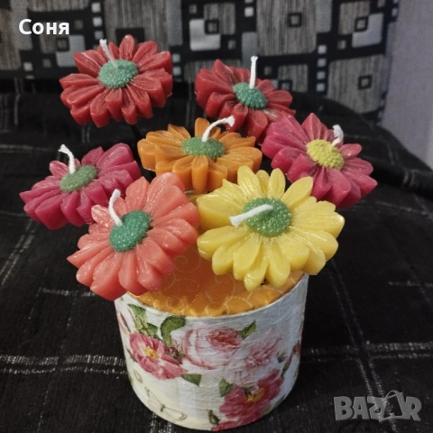 Аранжировка с ароматни  восъчни свещи , снимка 10 - Подаръци за жени - 53574806