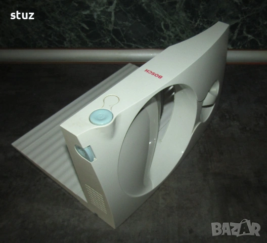 Електрическа машина Bosch, за рязане на колбаси, хляб, зеленчуци, сирена, снимка 6 - Кухненски роботи - 53711171