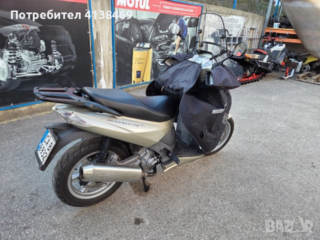 Продавам априлия спортсити 300 Cube, снимка 6 - Мотоциклети и мототехника - 54010229