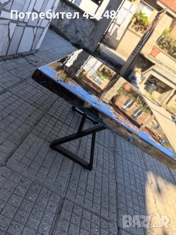 Ръчна изработка на холна маса от орех и епоксидна смола , снимка 3 - Маси - 52343682