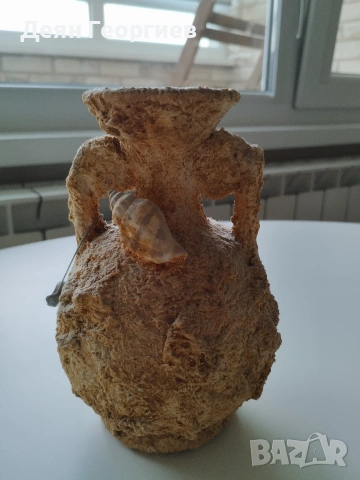 Продавам ваза с морски мотиви
