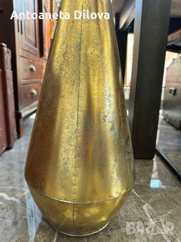 Златиста метална ваза, снимка 5 - Вази - 46073679