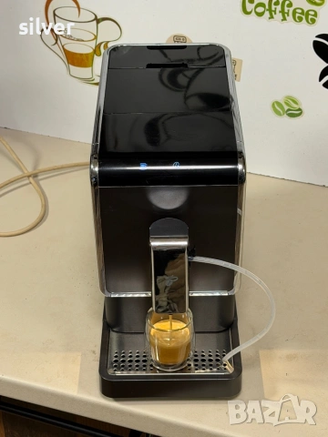 Кафемашина кафе автомат Tchibo cappuccino с гаранция, снимка 2 - Кафемашини - 54303450