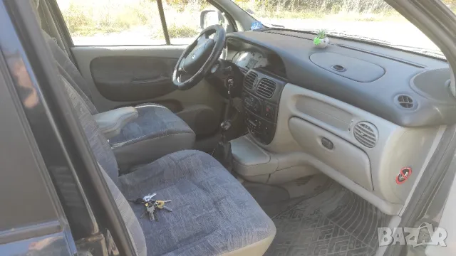 Renault Scenic RX4 газ-бензин, снимка 7 - Автомобили и джипове - 47784783