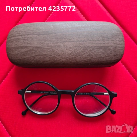 Диоптрични оригинални италиански рамки за очила. 