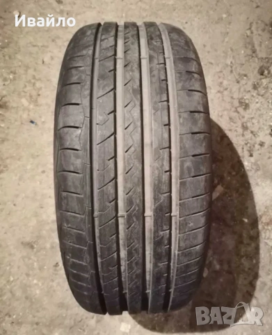 Продавам 1 брой летна гума 225.45.18 дот 2022 Debica 