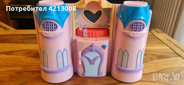 Winx Club / Клуб Уинкс Alfea Mattel play set 2004 рядък, снимка 3 - Електрически играчки - 53523178