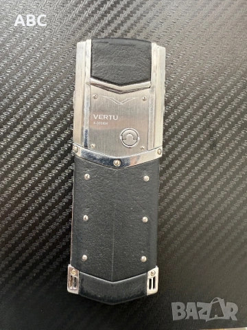 Vertu Signature S Design – 1:1 | Луксозен титанов телефон с QWERTY клавиатура, снимка 3 - Други - 54167769