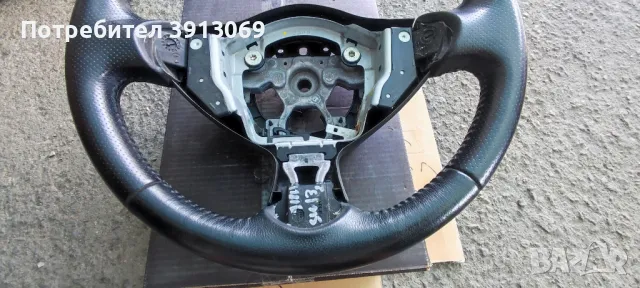 Продавам оригинален кожен волан за Нисан Джук 2012г , снимка 3 - Аксесоари и консумативи - 50035086