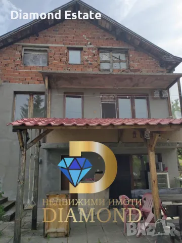Къща в село Златна Ливада общ. Чирпан