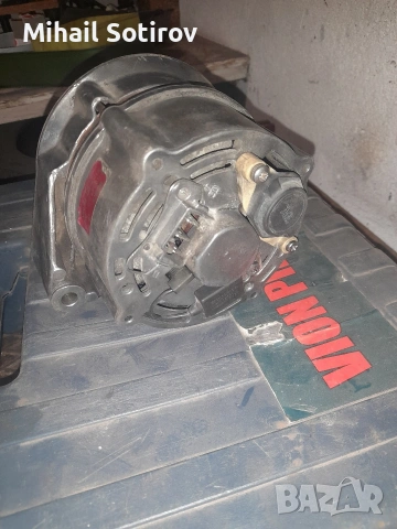 Алтернатор Бош за Мерцедес 124 190, снимка 3 - Части - 53787736
