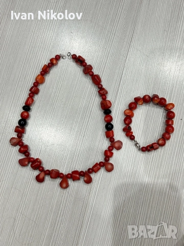 Комплект колие и гривна от корал, снимка 1