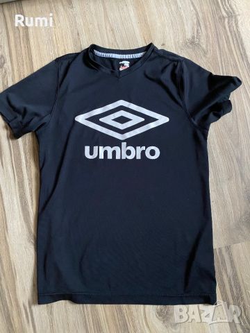 Оригинална черна тениска Umbro ! S, снимка 5 - Детски тениски и потници - 45700783