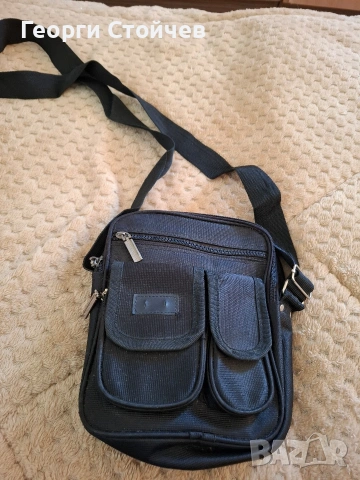 Продавам мъжка чанта за през рамо от естествена кожа 