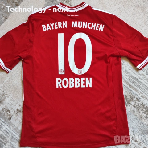 Оригинална тениска Bayern Munich 2014/15–ROBBEN10–FIFA World Champions, снимка 6 - Футбол - 53813565