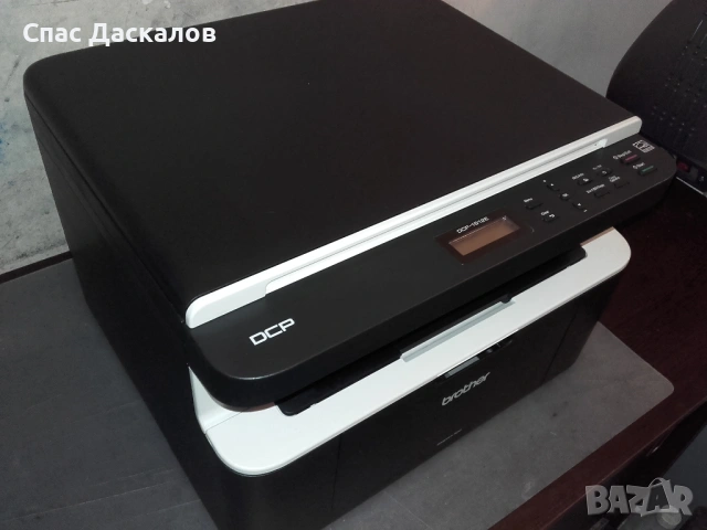Като нов!!! Лазерен принтер, скенер и копир 3 в 1 Brother DCP 1512е, снимка 3 - Принтери, копири, скенери - 54019018
