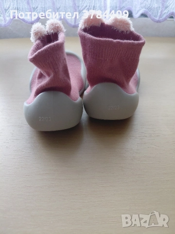 нови Детски чорапи със гумена подметка , снимка 3 - Детски боти и ботуши - 52890814