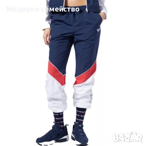 Спортно дамско долнище reebok classics track pants blue, снимка 2 - Спортни екипи - 46737463