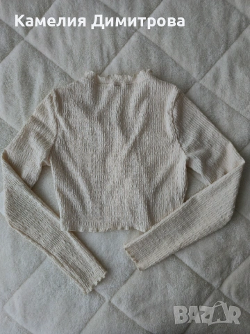 Къса кремава блузка с мече и цветни копчета, снимка 4 - Блузи с дълъг ръкав и пуловери - 53285976