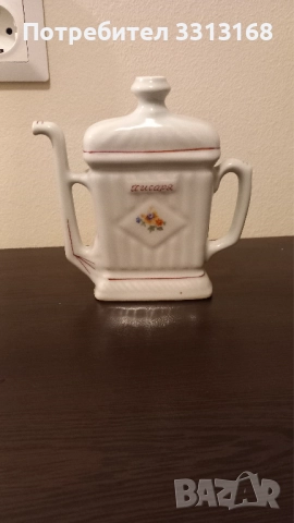 Порцеланова каничка бърдуче