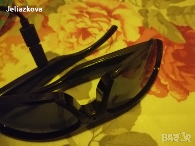 Очила с вградена камера за фото и видео. Ново. Комплект , снимка 3 - Други игри - 52254875