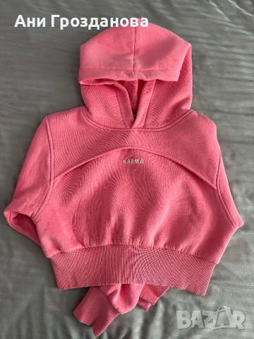 Спортен сет Karma, снимка 2 - Спортни екипи - 53838521