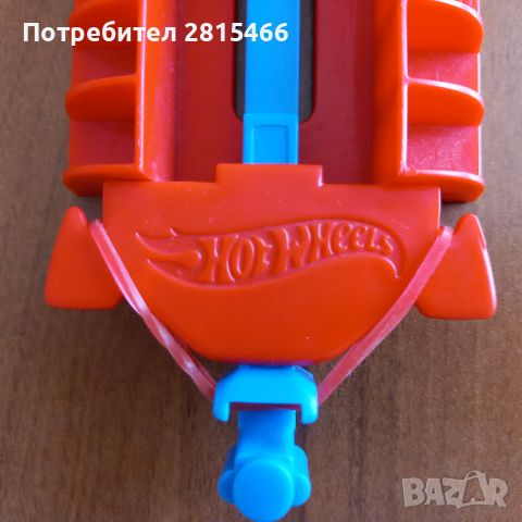 HOT WHEELS и BURAGO- 2 бр. Писти оригинал, снимка 17 - Коли, камиони, мотори, писти - 46330474