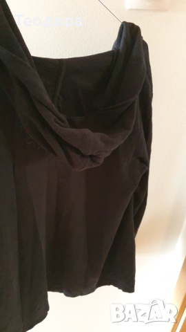 Черна дълга жилетка с качулка р.164, снимка 2 - Детски пуловери и жилетки - 45006917