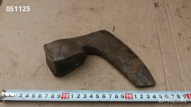 стара брадва , снимка 2 - Други ценни предмети - 50596596
