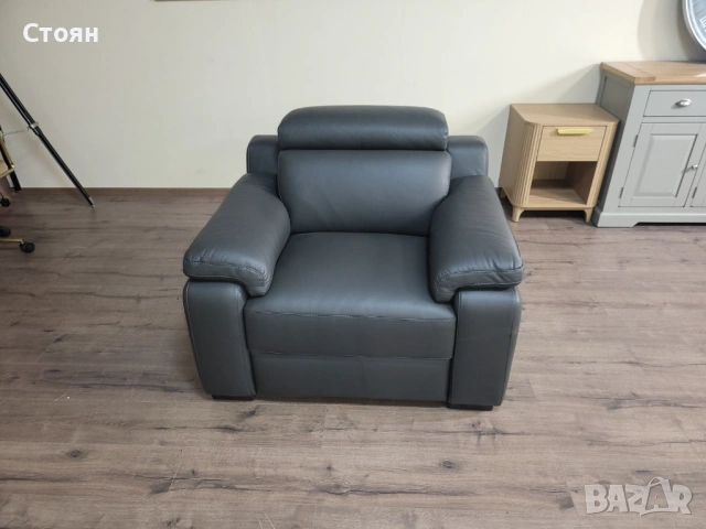 Италиански сив кожен фотьойл Ancona