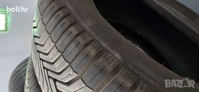 Продавам Всесезонни гуми Michelin CrossClimate 235/55/17, снимка 3 - Гуми и джанти - 47509177