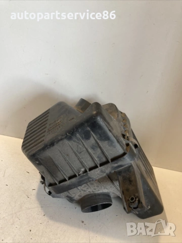 Кутия въздушен филтър за Suzuki Grand Vitara 1.9 Ddis (2008) 67J-A01