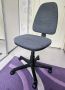 Офис стол, нови колелца, снимка 1 - Столове - 45603391