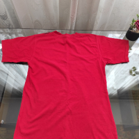 Дамска червена тениска, снимка 2 - Тениски - 45073222