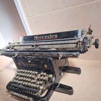 Пишеща машина Мерцедес, снимка 2 - Антикварни и старинни предмети - 45899882
