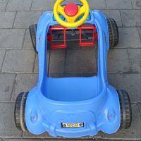 Детска количка с педали , снимка 2 - Коли, камиони, мотори, писти - 45169198