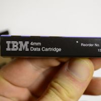 Касета IBM за данни 4mm, ретро за колекция, снимка 6 - Антикварни и старинни предмети - 45344452