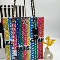 Chanel дамска цветна чанта, снимка 2 - Чанти - 45885550