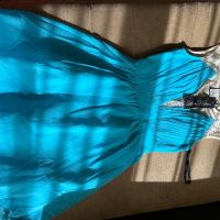 Чисто нова рокля с етикет , снимка 3 - Рокли - 45836139