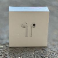 НОВО!!! Безжични слушалки Apple AirPods 2 Generation, White, снимка 2 - Безжични слушалки - 45535070