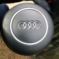Audi Airbag капачка оригинална , снимка 1 - Части - 45141438