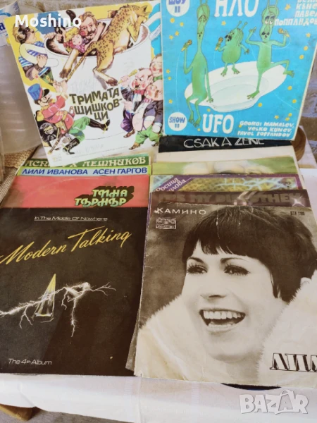Стари плочи с музика , снимка 1