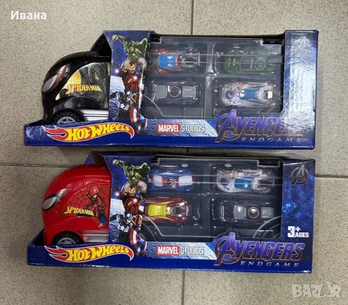 Детска играчка Hot Wheels Avengers автовоз с 4 коли, снимка 1