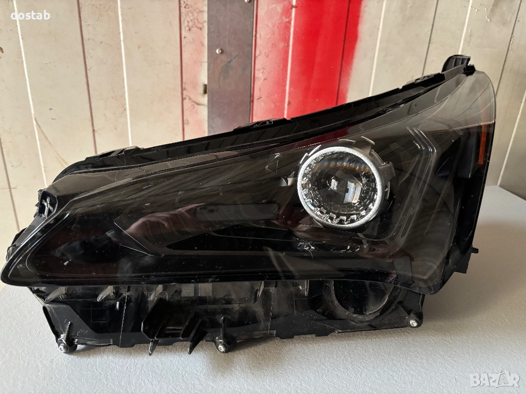 Фар за Lexus NX 300, снимка 1